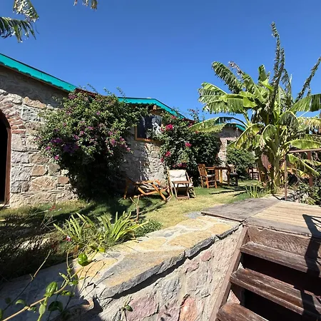 Apartament Charming Poolside Stone *